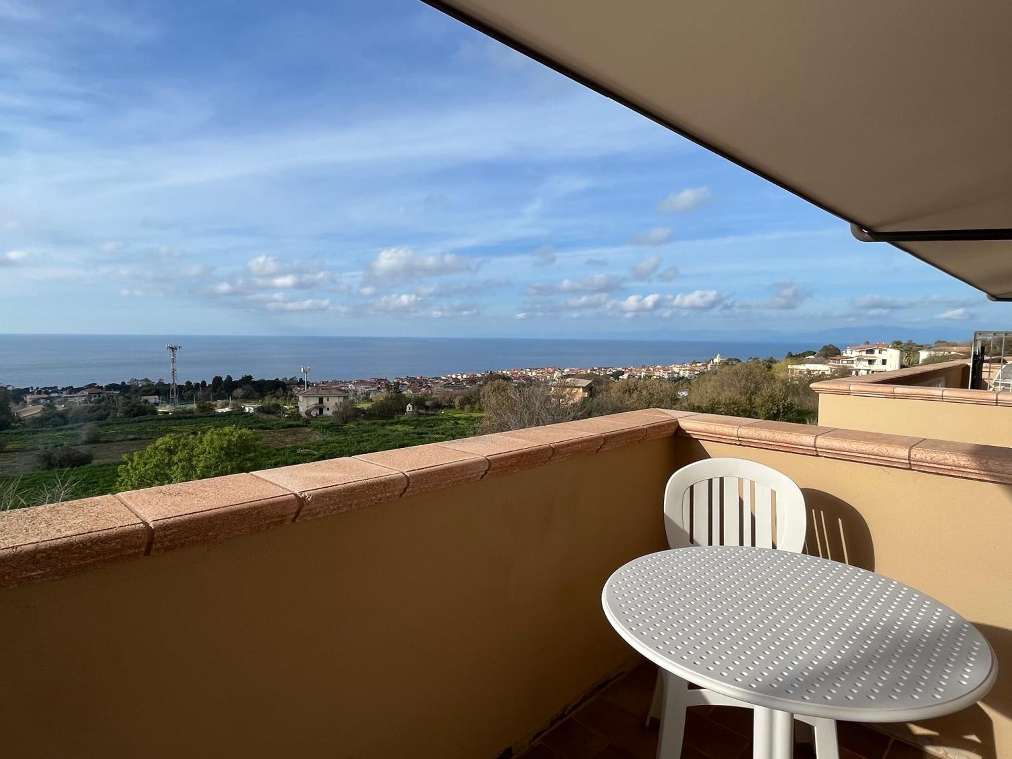 Hotel Residenza Domus Aurea Tropea- Vista Mare Santa Domenica Talao Exterior foto
